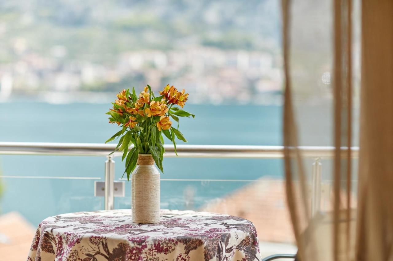 Апартаменты B&M&B Sea View Apartments Котор-19