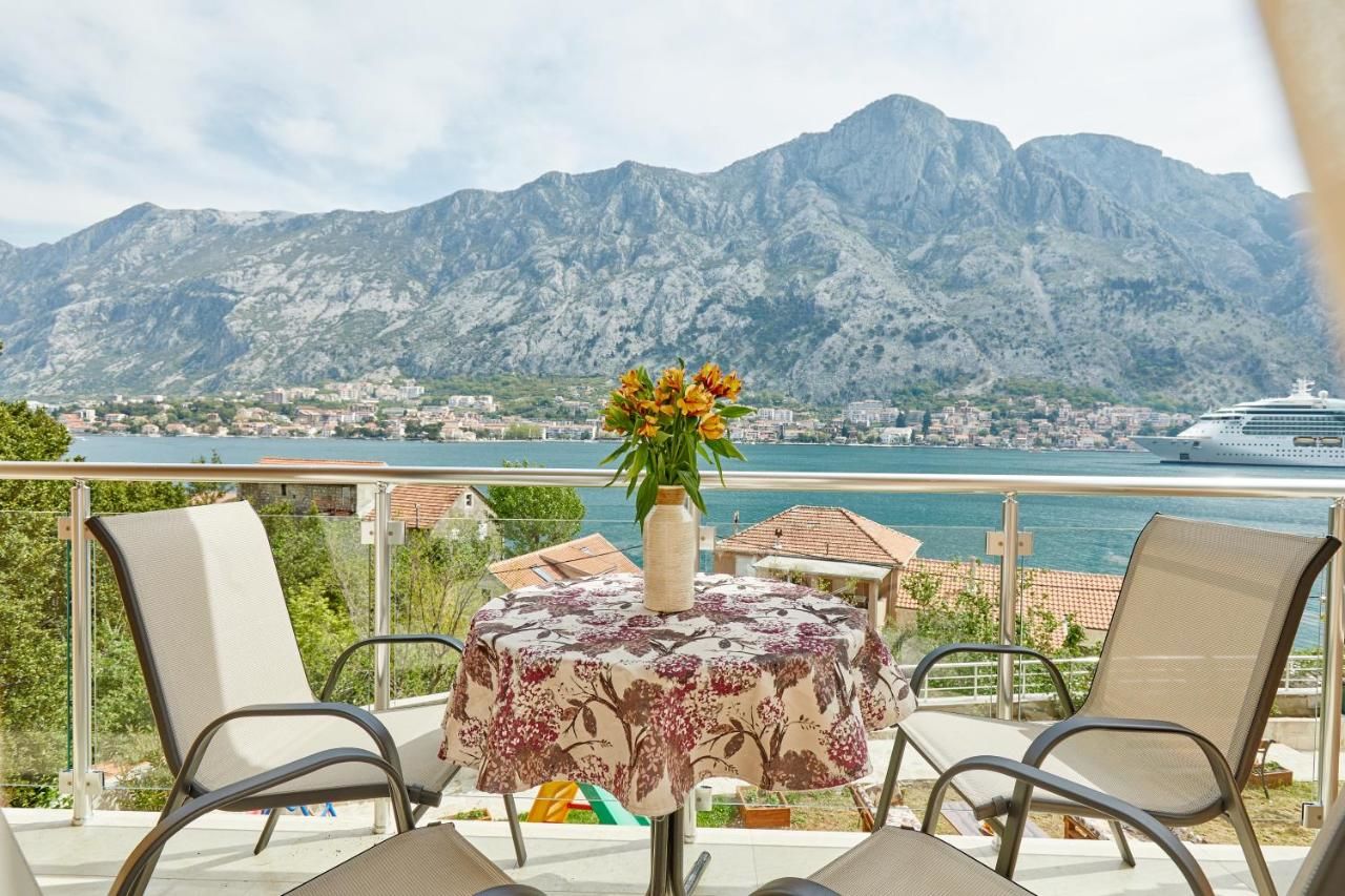 Апартаменты B&M&B Sea View Apartments Котор-26