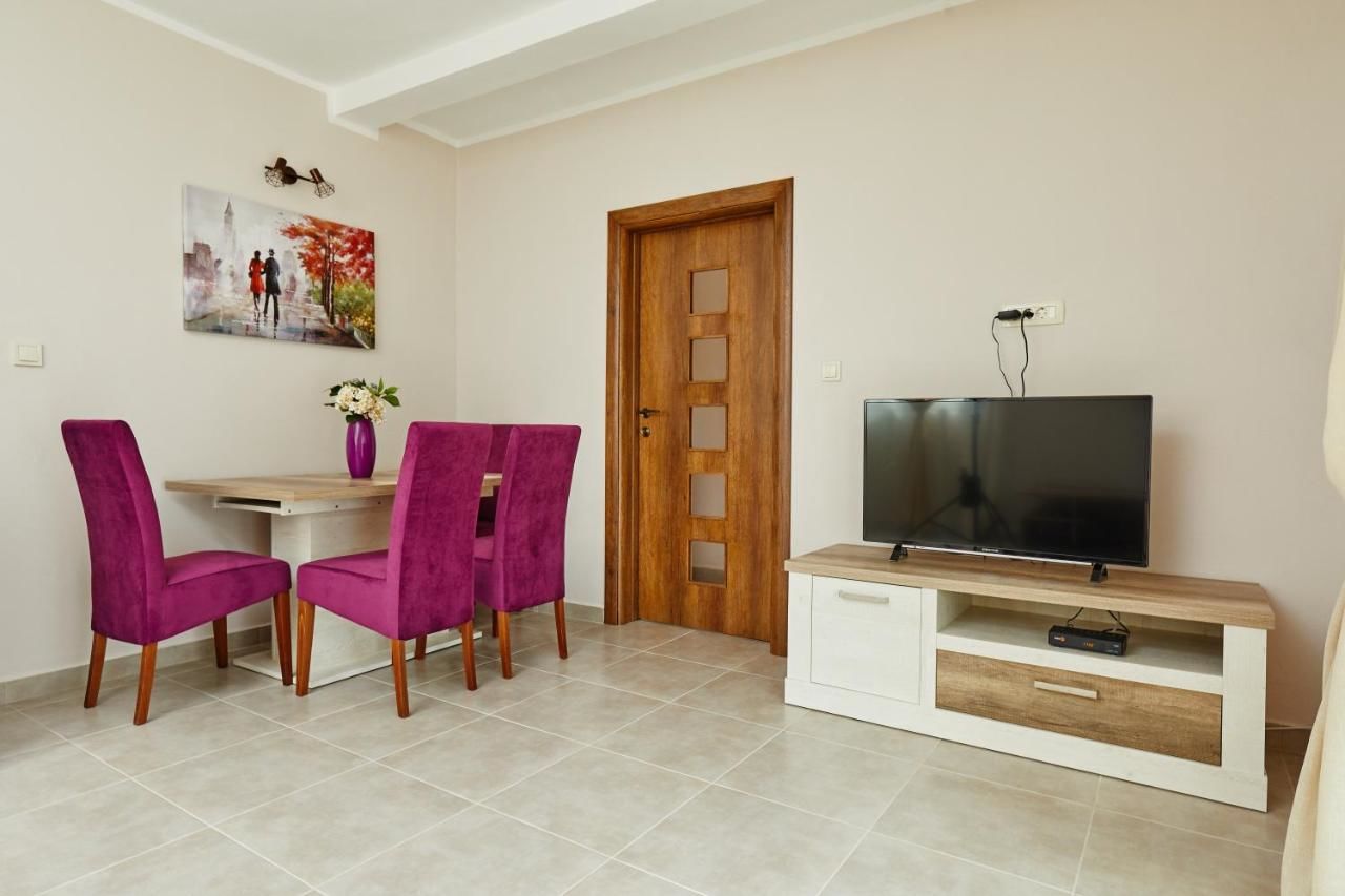 Апартаменты B&M&B Sea View Apartments Котор-28