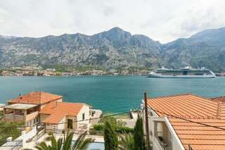 Апартаменты B&M&B Sea View Apartments Котор Апартаменты с 1 спальней-2