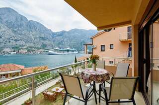 Апартаменты B&M&B Sea View Apartments Котор Апартаменты с видом на море-19