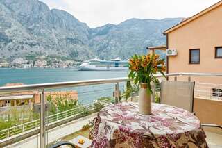 Апартаменты B&M&B Sea View Apartments Котор Апартаменты с видом на море-20