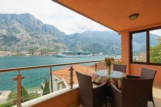 Апартаменты B&M&B Sea View Apartments Котор Апартаменты с 1 спальней-5