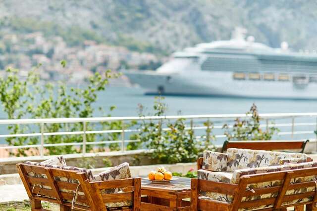 Апартаменты B&M&B Sea View Apartments Котор-14