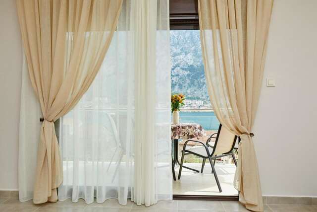Апартаменты B&M&B Sea View Apartments Котор-28