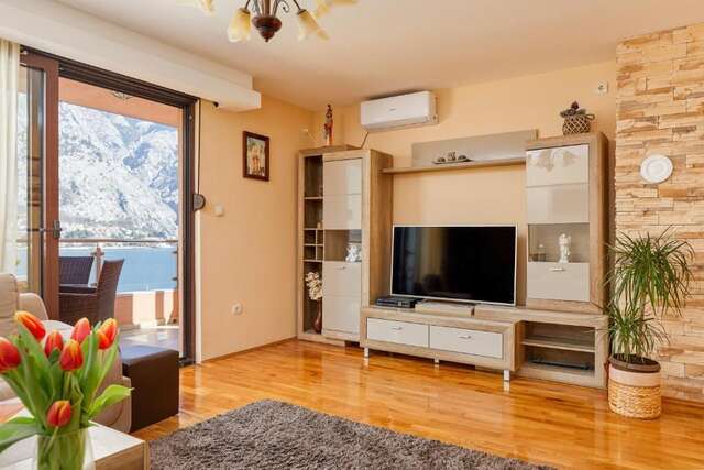 Апартаменты B&M&B Sea View Apartments Котор-48