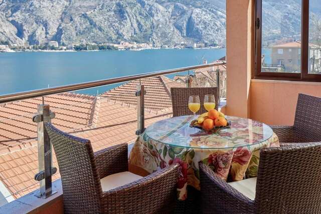 Апартаменты B&M&B Sea View Apartments Котор-59