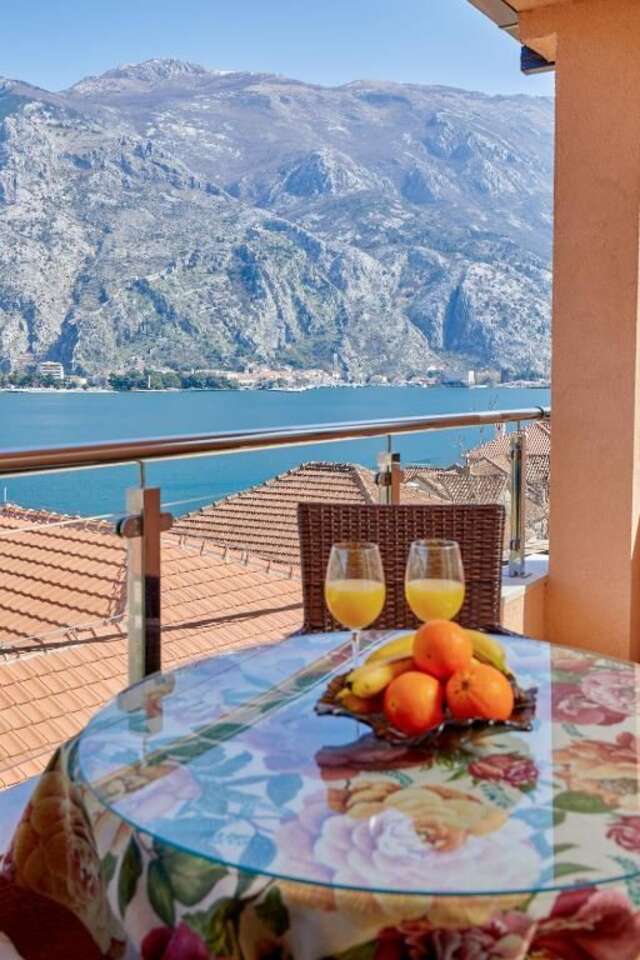 Апартаменты B&M&B Sea View Apartments Котор-61